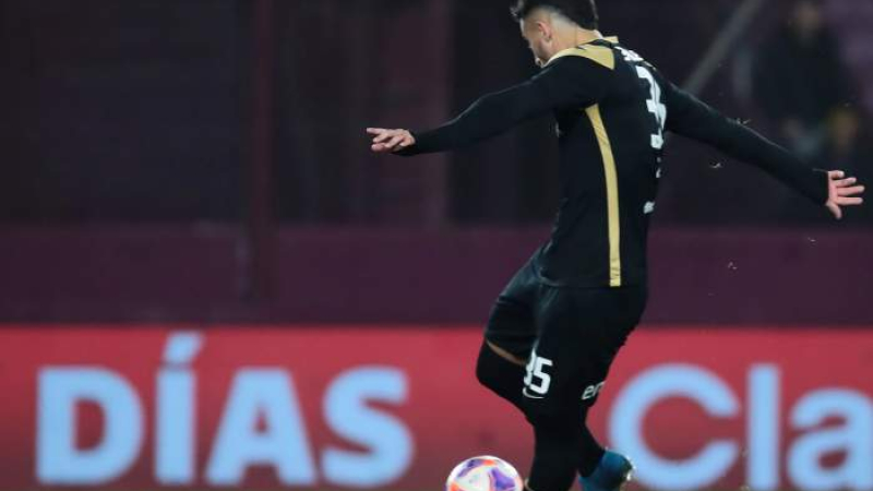 El insólito cráter en el área en la definición de San Lorenzo-Platense