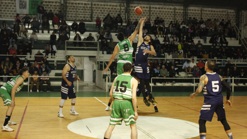 Hindú y Don Bosco definen la copa Puente Belgrano