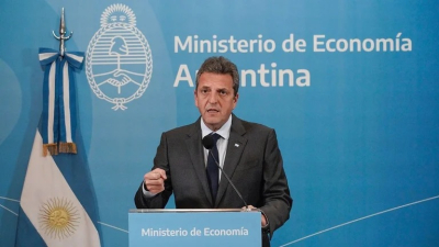 Massa anunció la creación de un "monotributo productivo" para trabajadores de la economía informal