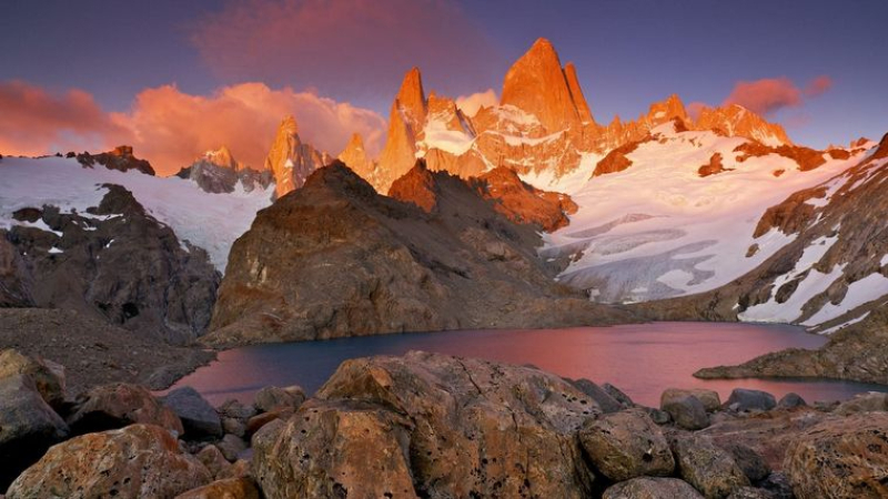 Estrenó un documental que recorre los sitios más impresionantes de Argentina