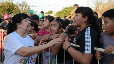 El cuidado de la niñez y la infancia es el compromiso de Eli Cuesta para gobernar Resistencia