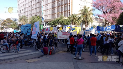 Martes complicado para transitar por el microcentro de Resistencia