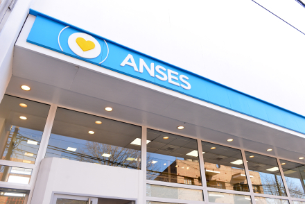Fachadas ANSES.jpg