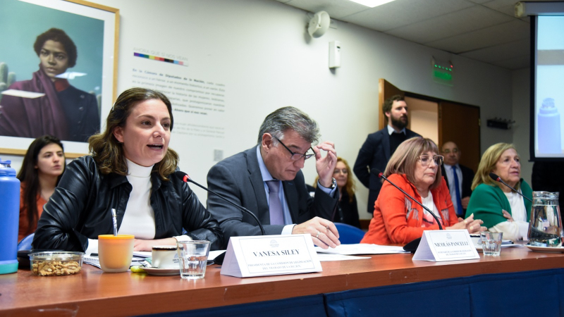 Diputados comenzaron a debatir la reducción de la jornada laboral