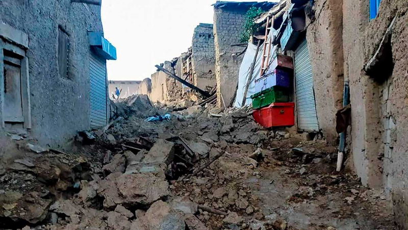 Más de dos mil personas fallecieron en un terremoto en Afganistán