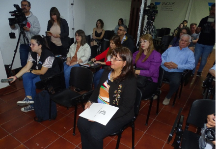 publico uncaus.jpg
