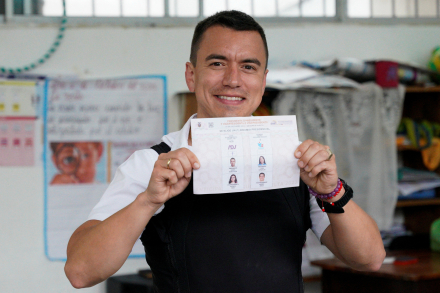 noboa ecuador.JPG