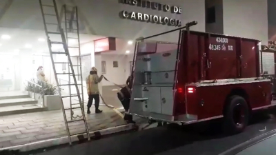 Corrientes: evacuaron pacientes por un incendio en el Instituto de Cardiología