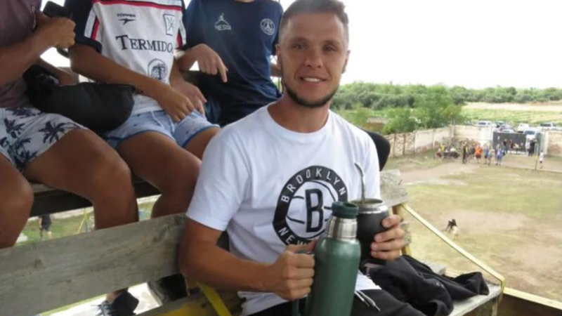 For Ever licenció al plantel y comienza a planificar la próxima temporada