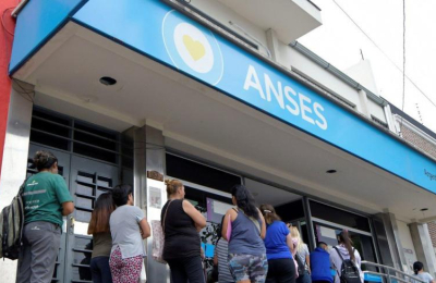 Aumento del 20,87 % en las jubilaciones y otro monto de refuerzo
