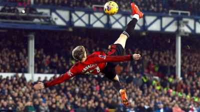 El impresionante gol de chilena de Garnacho para el Manchester United ante Everton