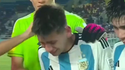 El chaqueño Claudio Echeverri se quebró en llanto: "El fútbol nos dará revancha"