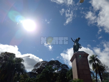 plaza.jpg