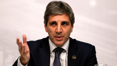 Caputo propuso a los banqueros el mayor canje de deuda en pesos de la historia