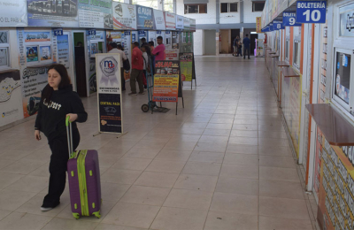 Agencias de viajes de Sáenz Peña consideran el DNU de Milei inconstitucional