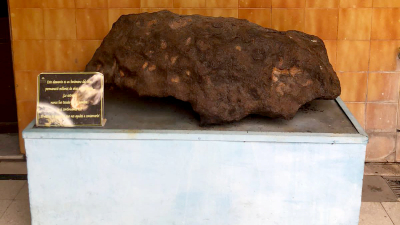 Vuelven a Campo del Cielo dos grandes fragmentos de meteoritos que estaban en Entre Ríos
