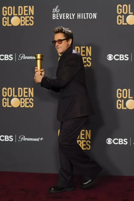 Robert.jpg
