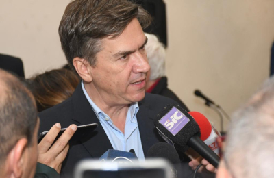 Zdero viaja a Buenos Aires por la Ley Ómnibus