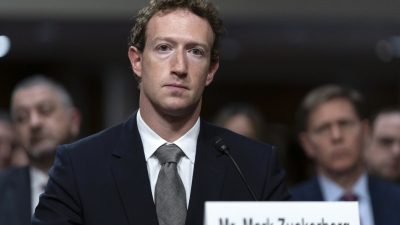 Mark Zuckerberg pidió perdón por riesgos para chicos en redes sociales