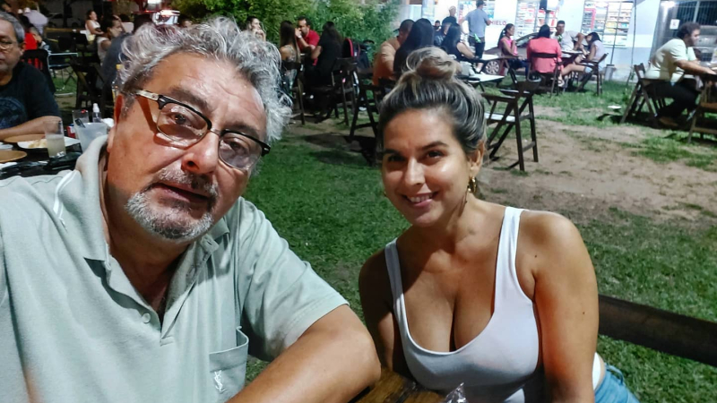La historia de amor de Claudio Rissi y su pareja chaqueña