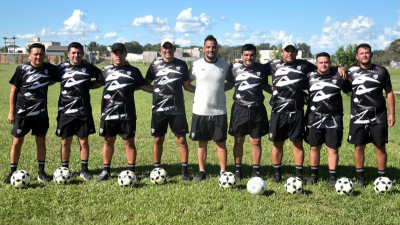 El "Negro" inició la pretemporada en sus distintas categorías liguistas