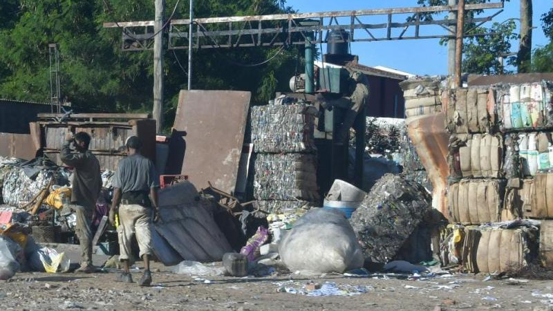 Quieren suspender la comercialización de cobre y bronce en chacaritas