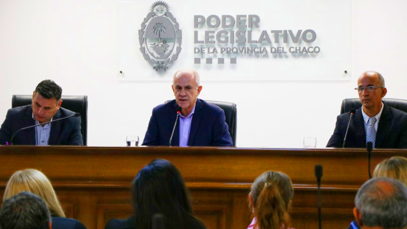 Nikisch: "Gustavo Martínez dejó un municipio como las calles de Resistencia, roto"