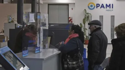 Hubo acuerdo y siguen los medicamentos gratis de PAMI