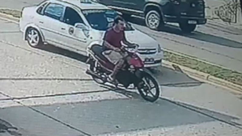 Identificaron al motochorro que robó a Carla Retamoso
