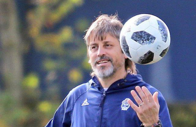 Sarmiento cierra hoy con Hernán Darío "Indio" Ortiz