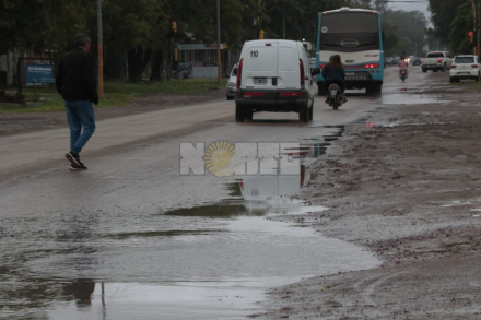 lluvia y gente.jfif