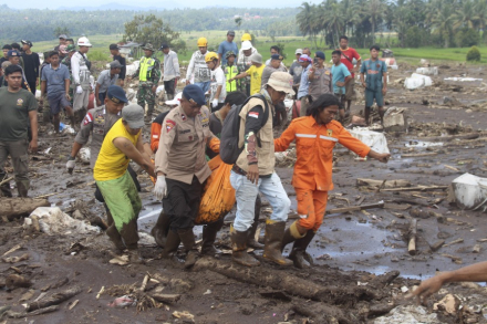 indonesia-floods6.jpg