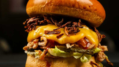 Hoy se celebra el Día de la Hamburguesa: aquí, la mejor receta