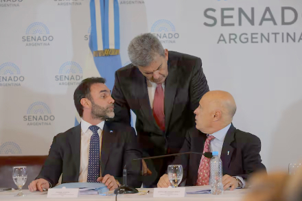 senado3.jpg