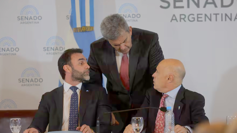 Ley Bases: tras arduas negociaciones, el oficialismo tendrá dictamen para ambos proyectos