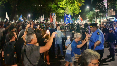 Se replicó en Resistencia la marcha en repudio a la ley bases