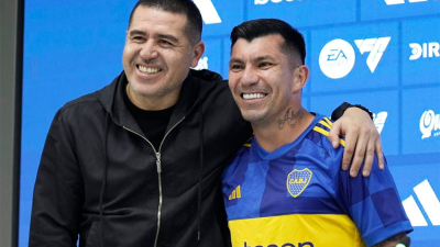 Boca presentó a Gary Medel