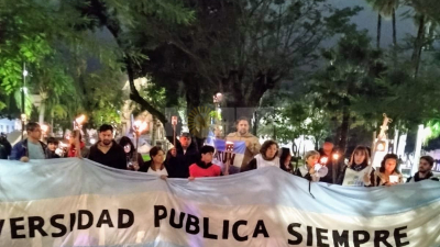 Estado de alerta y plan de lucha de los Docentes e Investigadores de la UNNE