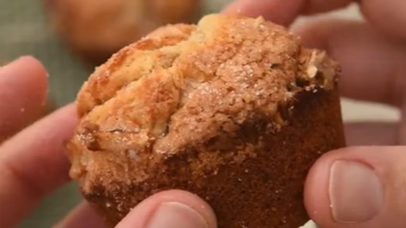 Receta de muffins de banana y nuez perfectos para la merienda