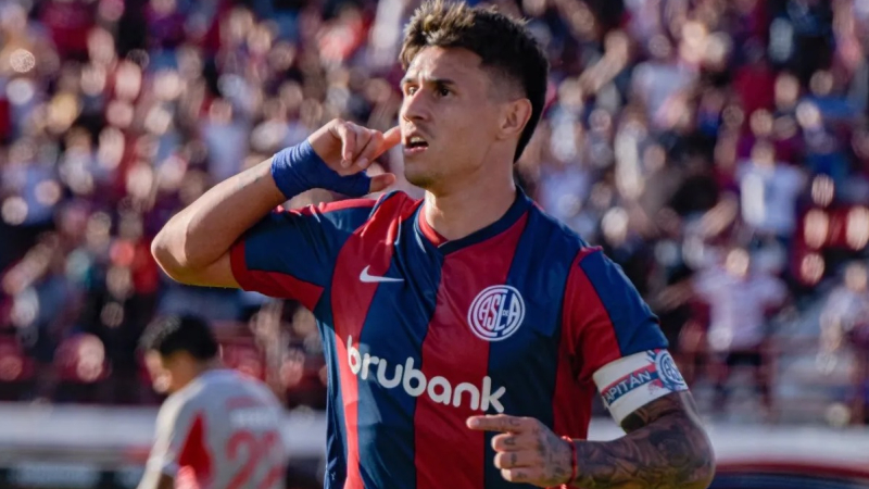 San Lorenzo rechazó oferta de River por el goleador Adam Bareiro