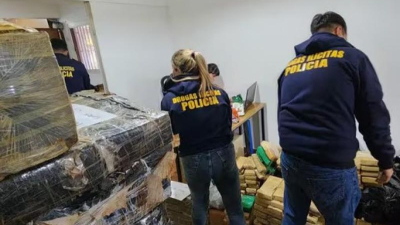 Secuestraron siete toneladas de marihuana en un camión