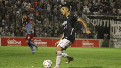 For Ever, por la recuperación ante Morón