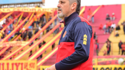 Hernán "Indio" Ortiz presentó su renuncia al frente del "Decano": "No voy a ser más el técnico"