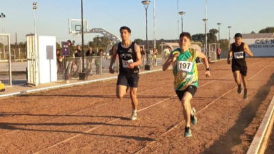 El CEF 2 inauguró su pista de atletismo con multitudinario Encuentro Provincial