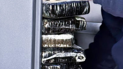 Escanearon un colectivo y detectaron 10 kilos de cocaína ocultos en el baño