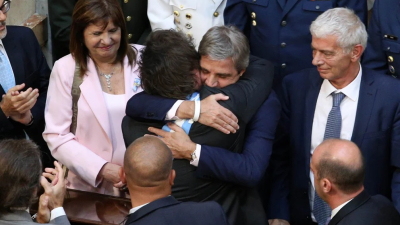 Milei afirmó que "el cepo será historia" cuando se cierren "los problemas de los stocks"