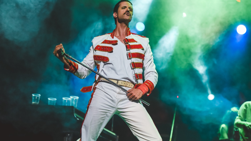Experiencia Queen vuelve al Nea
