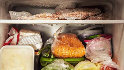 Cuáles son los seis tipos de alimentos que no deberían guardarse en el freezer