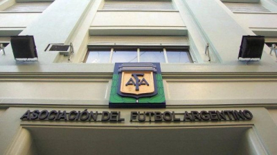 La Justicia ordenó suspender la implementación de las SAD en los clubes