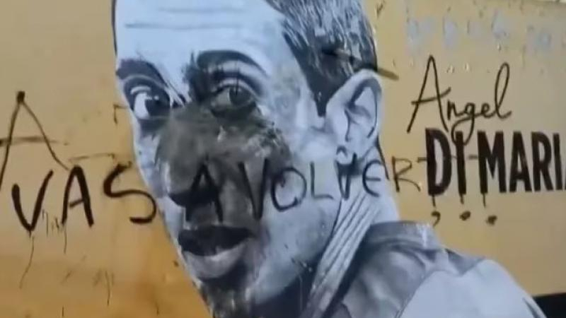 Imputaron a dos jefes barra de Newell"s por amenazar a la familia de Ángel Di María